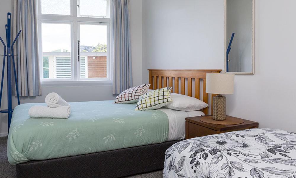 Moana Lodge Plimmerton Екстериор снимка