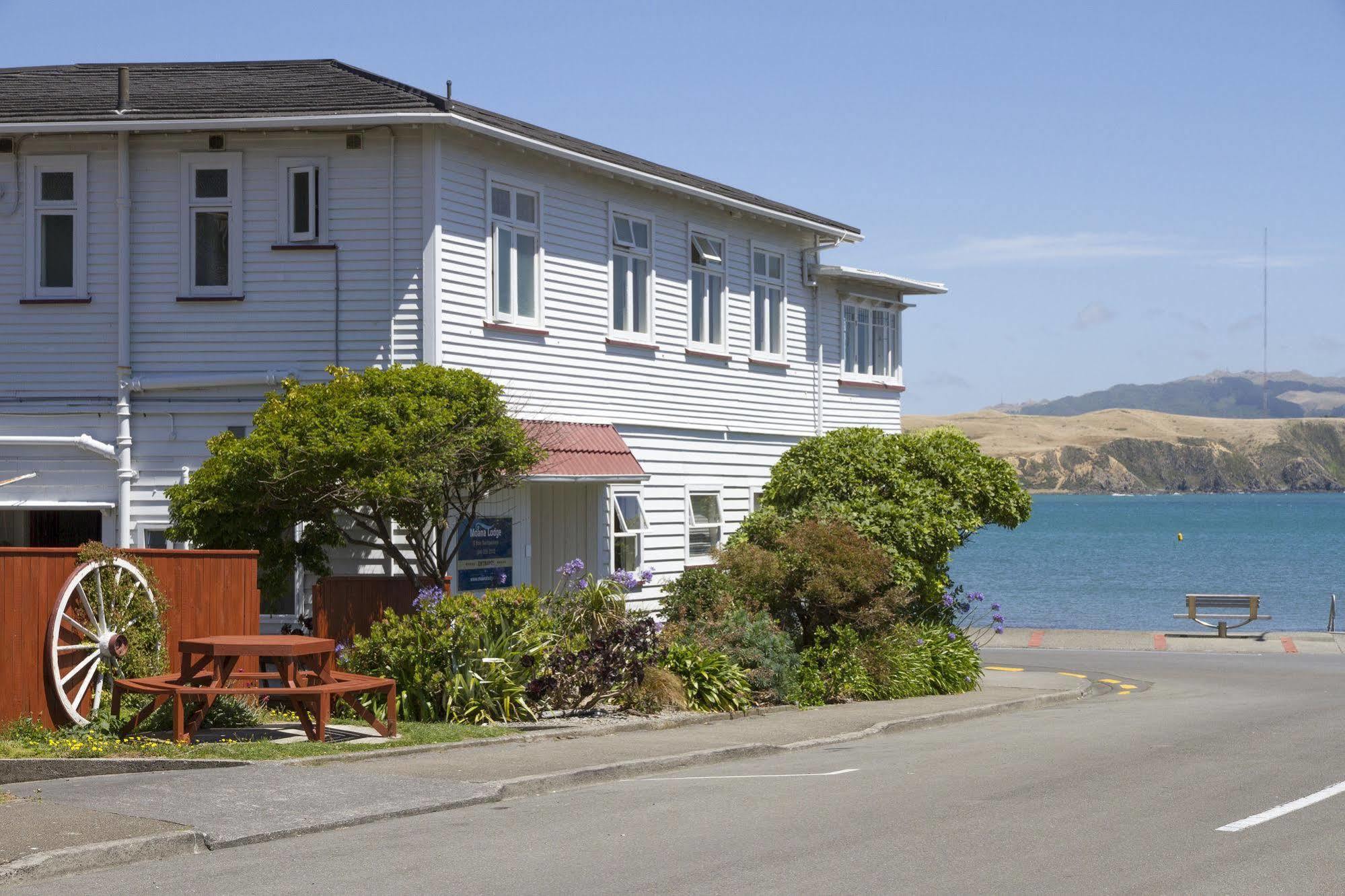 Moana Lodge Plimmerton Екстериор снимка