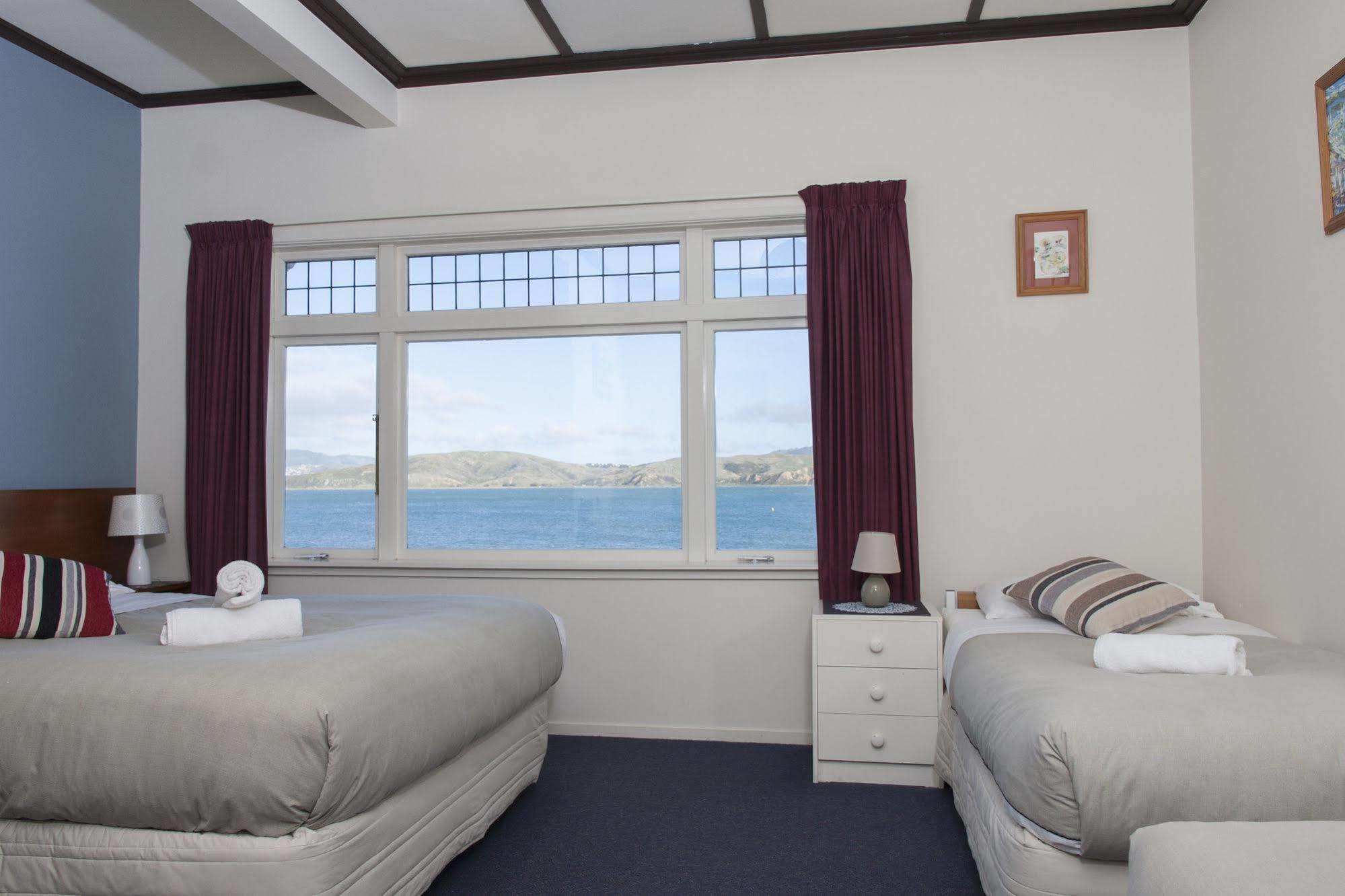 Moana Lodge Plimmerton Екстериор снимка